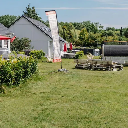 Ferienhaeuser Insel Usedom Haus Milo 5 - Blick Aufs Achterwasser! Whirlpool Und Sauna * Lutow