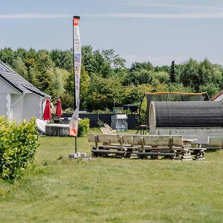 Prázdninový dům Ferienhaeuser Insel Usedom Haus Milo 5 - Blick Aufs Achterwasser! Whirlpool Und Sauna